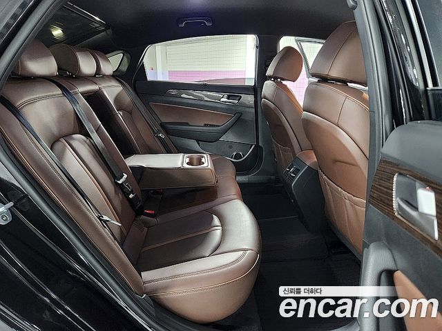 Hyundai Sonata 2018 — photo 13