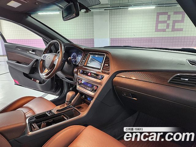 Hyundai Sonata 2018 — photo 15