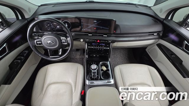 Kia Canival 2021 — photo 10