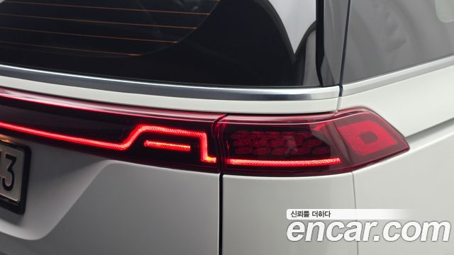 Kia Canival 2021 — photo 9
