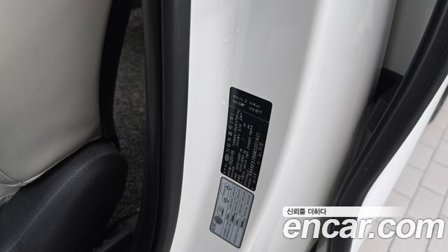 Kia Canival 2021 — photo 27