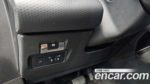 Land Rover Range Rover Evoque 2020 — photo 23