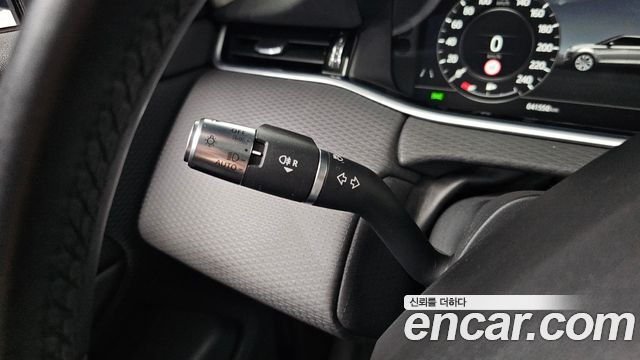 Land Rover Range Rover Evoque 2020 — photo 24