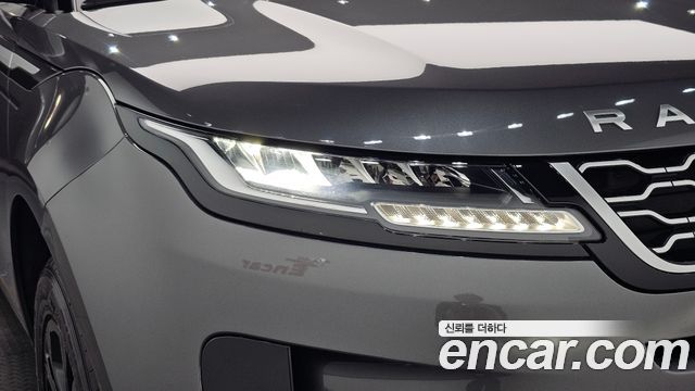 Land Rover Range Rover Evoque 2020 — photo 8