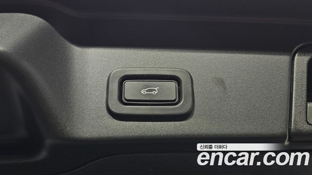 Land Rover Range Rover Evoque 2020 — photo 35
