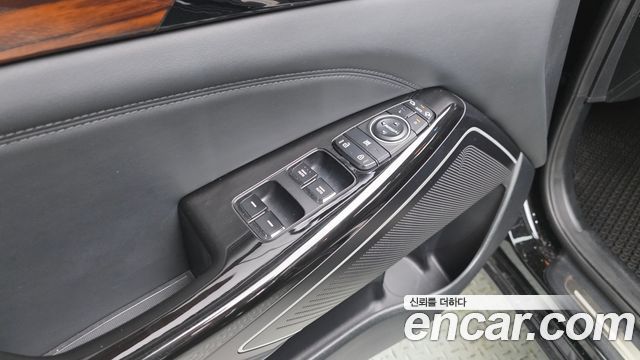 Kia K7 2016 — photo 32