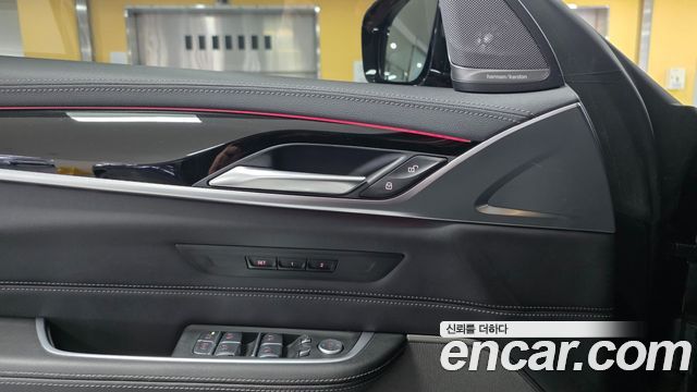 BMW Gran Turismo 2023 — photo 16