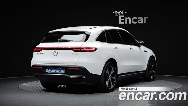 Mercedes-Benz EQC 2020 — photo 2