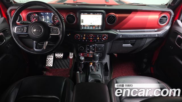 Jeep Wrangler 2021 — photo 10