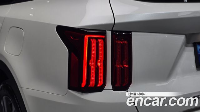 Kia Sorento 2021 — photo 9
