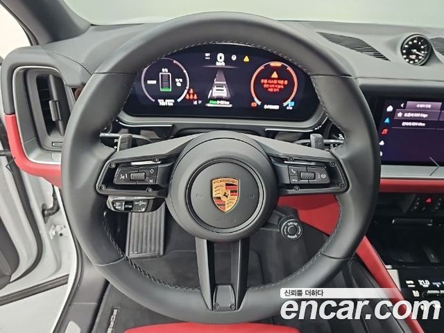 Porsche Cayenne 2025 — photo 9