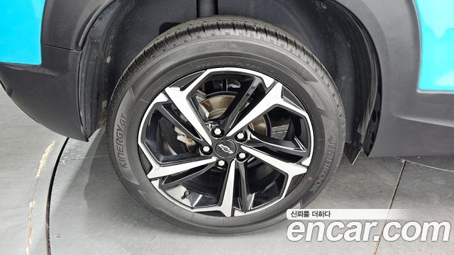 Chevrolet Korea Trailblazer 2022 — photo 5
