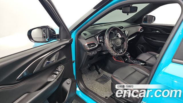 Chevrolet Korea Trailblazer 2022 — photo 12