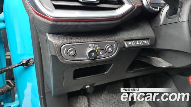 Chevrolet Korea Trailblazer 2022 — photo 18
