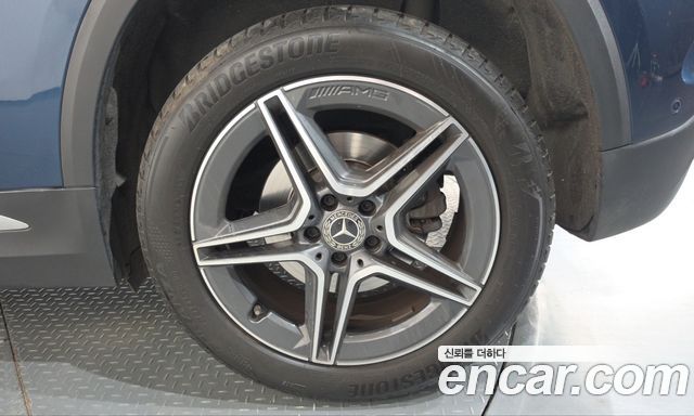 Mercedes-Benz GLA-Class 2021 — photo 7