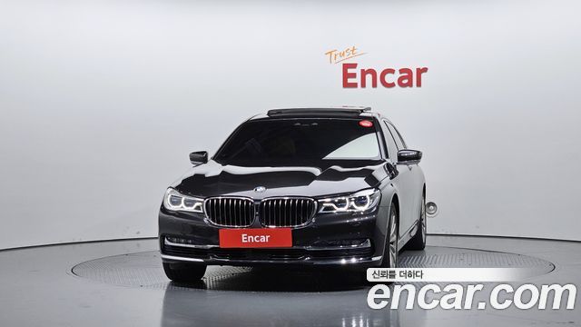 BMW 7-Series 2016 — photo 3