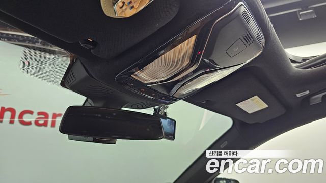 BMW 7-Series 2016 — photo 22