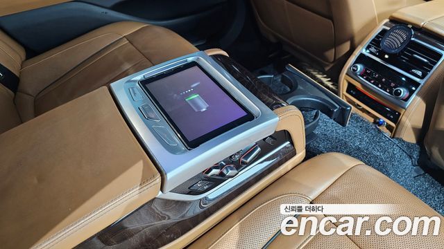 BMW 7-Series 2016 — photo 43
