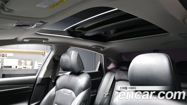 Hyundai Grandeur 2018 — photo 25