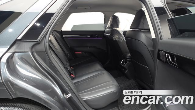 Hyundai Grandeur 2023 — photo 17