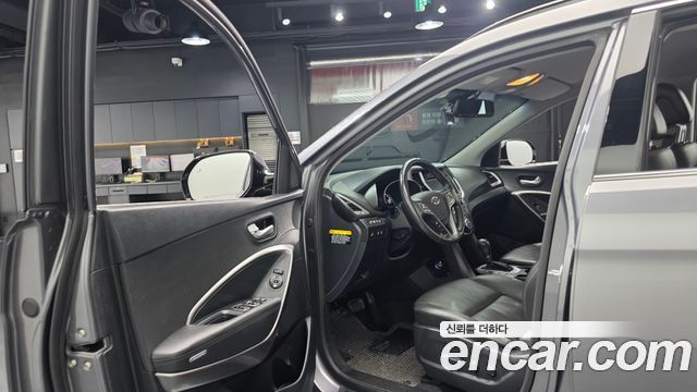 Hyundai Santafe 2016 — photo 13