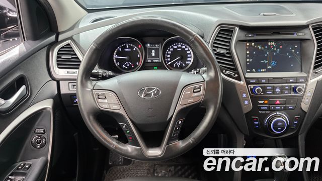 Hyundai Santafe 2016 — photo 19