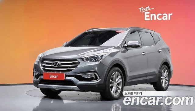 Hyundai Santafe 2016 — photo 1