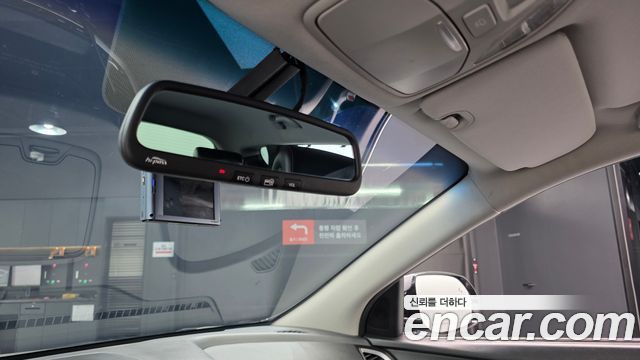 Hyundai Santafe 2016 — photo 31