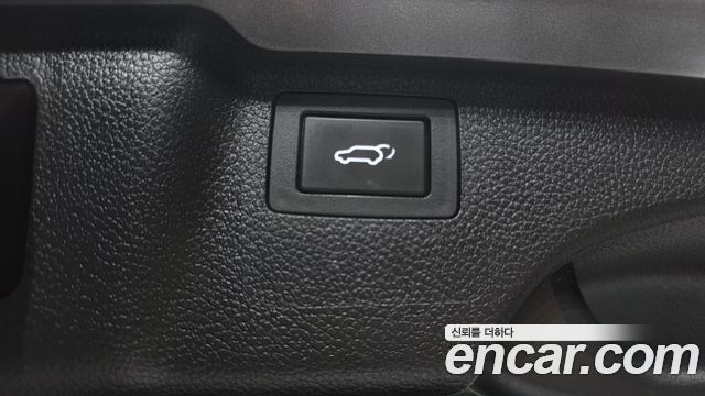 Hyundai Santafe 2016 — photo 33