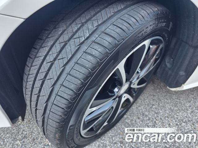 Mercedes-Benz E-Class 2017 — photo 5