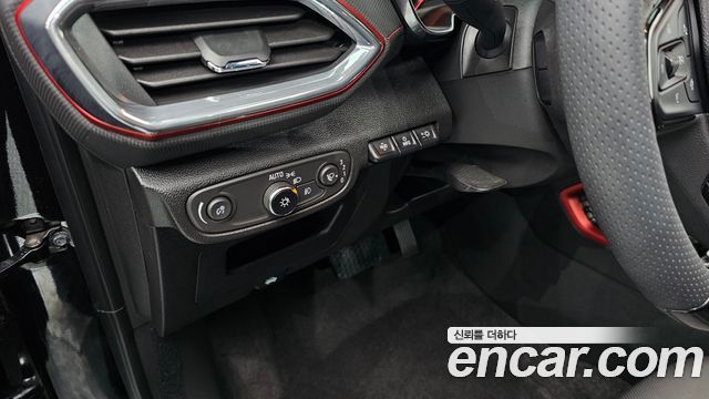 Chevrolet Korea Trailblazer 2022 — photo 27