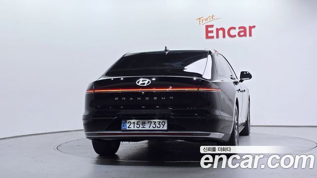 Hyundai Grandeur 2023 — photo 4