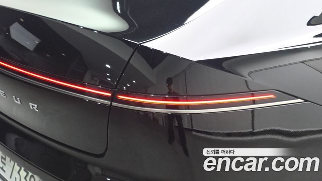 Hyundai Grandeur 2023 — photo 9