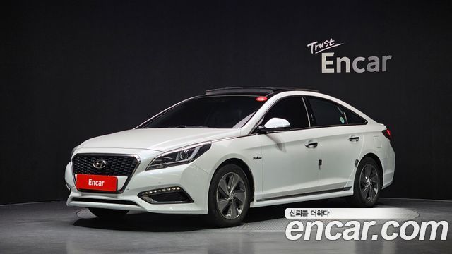 Hyundai Sonata 2016 — photo 1