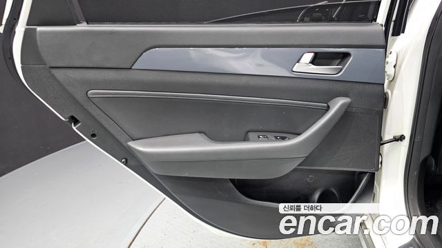 Hyundai Sonata 2016 — photo 15