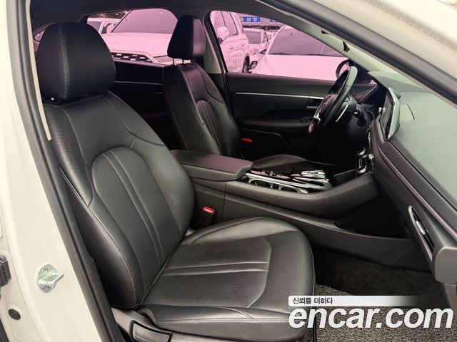 Hyundai Sonata 2020 — photo 12