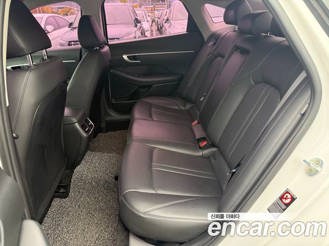 Hyundai Sonata 2020 — photo 14