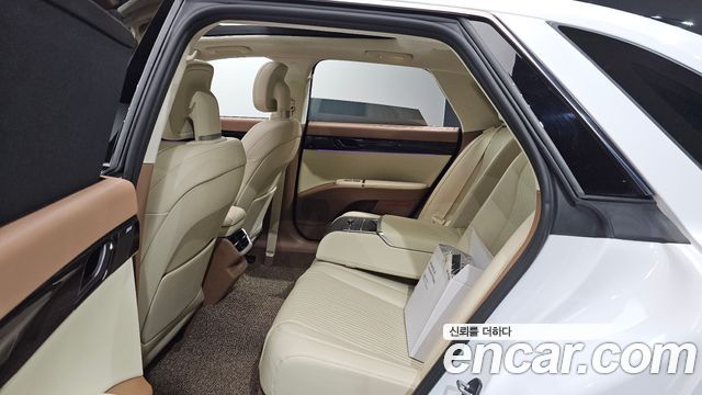 Hyundai Grandeur 2023 — photo 18