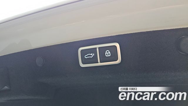 Hyundai Grandeur 2023 — photo 44