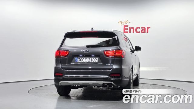 Kia Sorento 2018 — photo 4