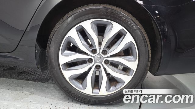 Renault Korea SM6 2016 — photo 7