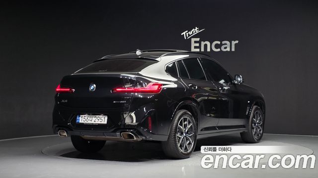 BMW X4 2022 — photo 2