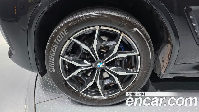 BMW X4 2022 — photo 7