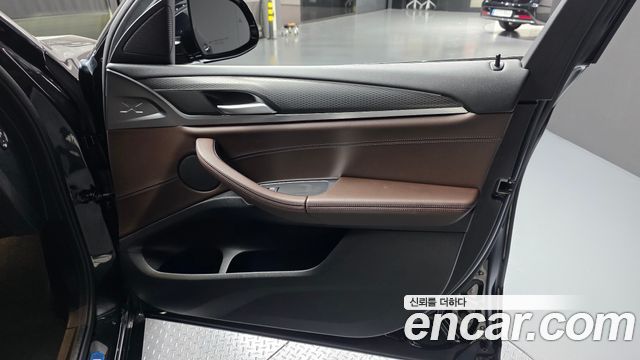 BMW X4 2022 — photo 15