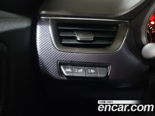 Renault Korea XM3 2020 — photo 17