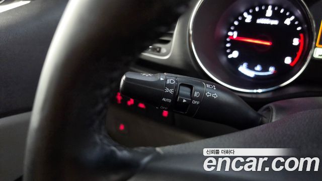 Kia Canival 2018 — photo 25