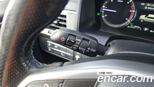 KG Mobility Rexton 2019 — photo 17