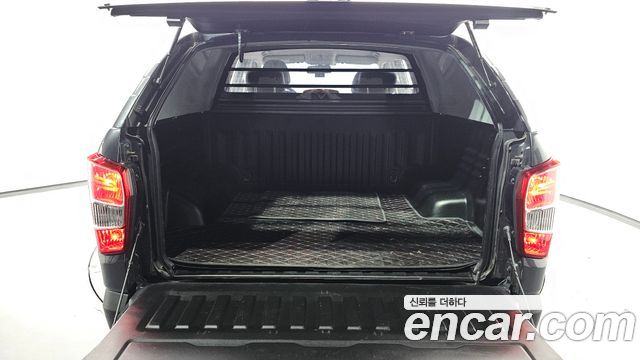 KG Mobility Rexton 2019 — photo 20