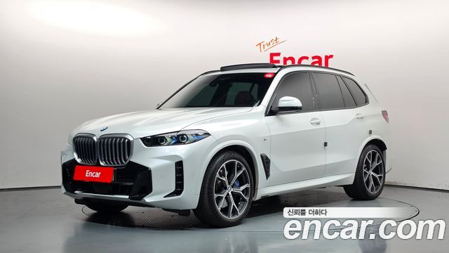 BMW X5 2025 — photo 1