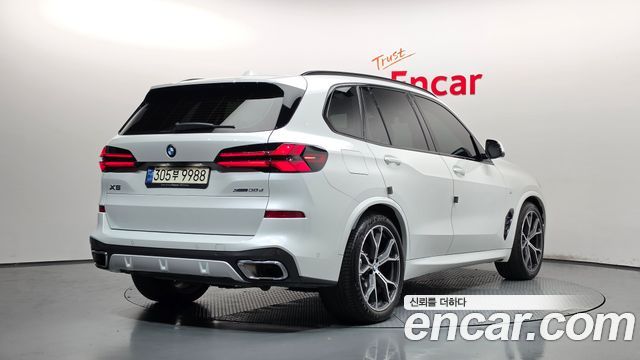 BMW X5 2025 — photo 2